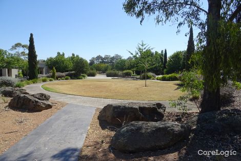 Property photo of 8 Garden Cove West Wodonga VIC 3690