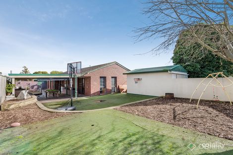 Property photo of 51 Circle Drive South Cranbourne VIC 3977