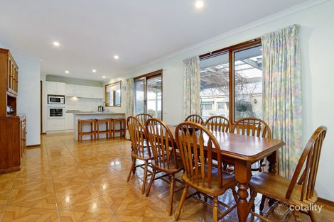 Property photo of 5 Hutchins Park Close Mornington VIC 3931