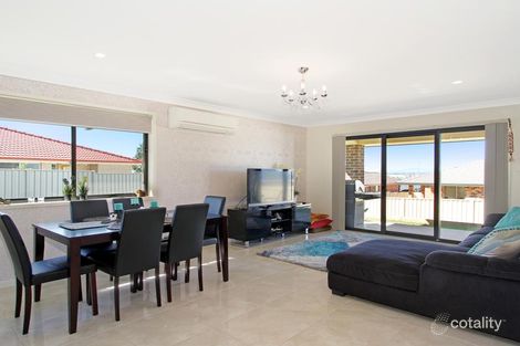 Property photo of 5 Kaputar Close North Tamworth NSW 2340