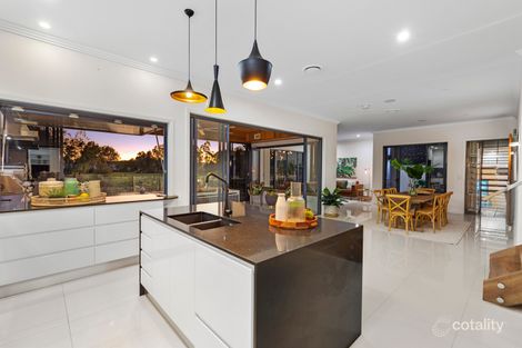 Property photo of 7605 Fairway Boulevard Hope Island QLD 4212