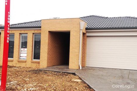 Property photo of 6 Grassbird Drive Point Cook VIC 3030
