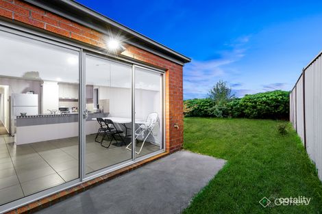 Property photo of 12 Hawkshead Place Cranbourne North VIC 3977