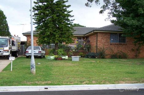 4 Moorhen St, Ingleburn, NSW 2565