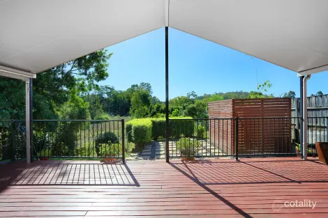 Property photo of 13 Lexington Drive Worongary QLD 4213