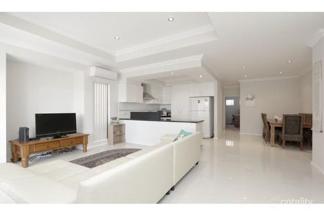 23/26 Charnley Bend, Success, WA 6164