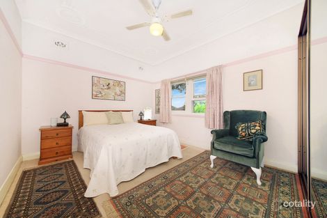 Property photo of 25 Clemton Avenue Earlwood NSW 2206
