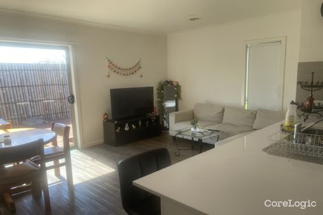 Property photo of 45 Swainson Close Tarneit VIC 3029