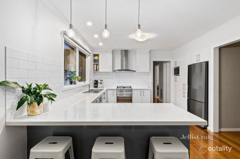 Property photo of 3 Denver Court Ringwood North VIC 3134