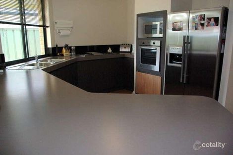 Property photo of 10 Bendee Drive Atwell WA 6164