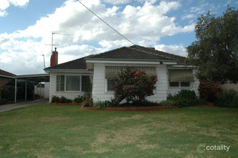 Property photo of 2 Rangeview Avenue Wangaratta VIC 3677