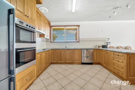 Property photo of 11 Robbs Road Werribee South VIC 3030