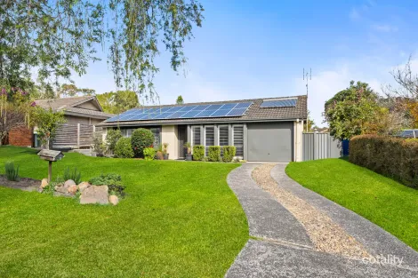 14 Crestwood Ave, Niagara Park, NSW 2250