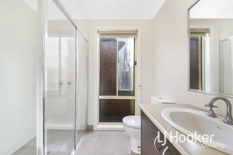 Property photo of 14 Lobelia Street Pakenham VIC 3810