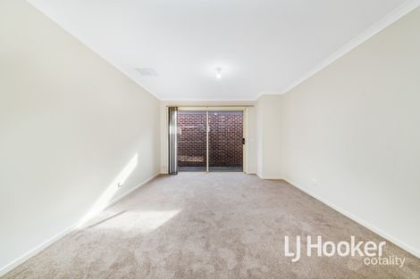 Property photo of 14 Lobelia Street Pakenham VIC 3810