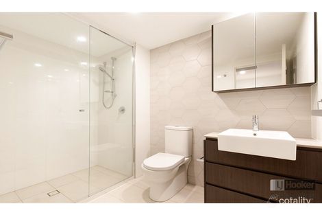 Property photo of 309/125 Station Road Indooroopilly QLD 4068