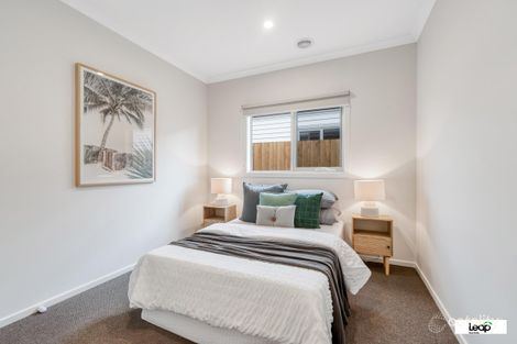 Property photo of 6 Timor Walk Eynesbury VIC 3338