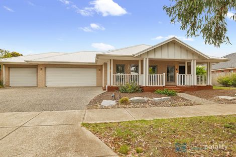18 Castlemaine Dr, Eynesbury, VIC 3338