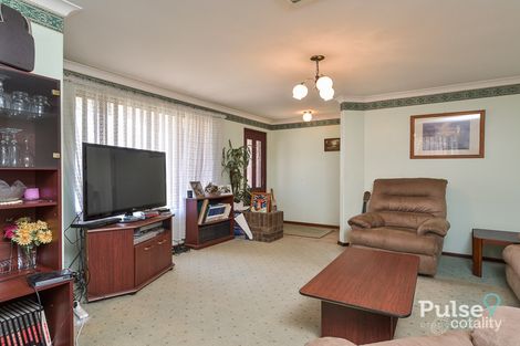 Property photo of 8 Holland Place Wilson WA 6107