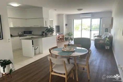 Property photo of 98 University Drive Varsity Lakes QLD 4227