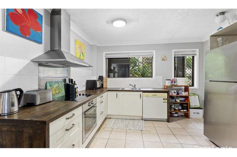 Property photo of 3/6 Genoa Street Surfers Paradise QLD 4217