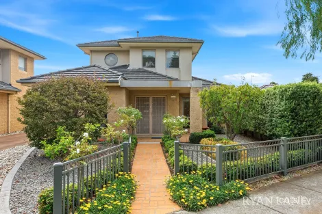 2/201 Queen St, Altona, VIC 3018