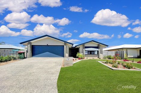 4 Larissa Way, Urangan, QLD 4655