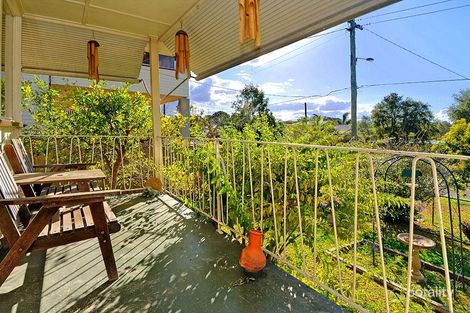 Property photo of 27 Lawson Street Oxley QLD 4075
