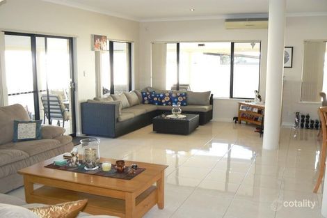Property photo of 24 St Georges Close Bluff Point WA 6530