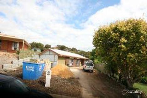 5 Barossa Cres, Hallett Cove, SA 5158