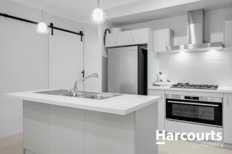 Property photo of 2/24 Cabernet Loop Pearsall WA 6065