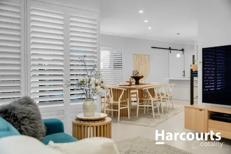 Property photo of 2/24 Cabernet Loop Pearsall WA 6065