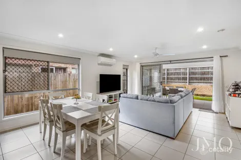 Property photo of 127 Brookside Circuit Ormeau QLD 4208