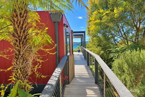 49 Karbeethong Rd, Mallacoota, VIC 3892