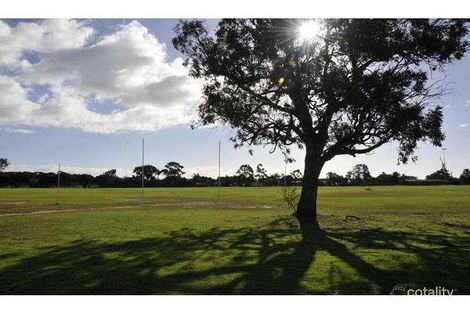 9 Ennis St, Eaton, WA 6232