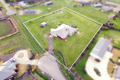 Property photo of 24 Cullen Court Bannockburn VIC 3331