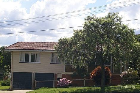 44 Seville Rd, Holland Park, QLD 4121