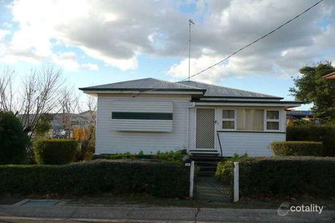 1 Dexter St, South Toowoomba, QLD 4350