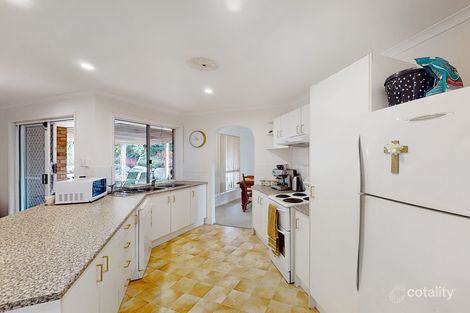 Property photo of 2 Heathglen Court Little Mountain QLD 4551