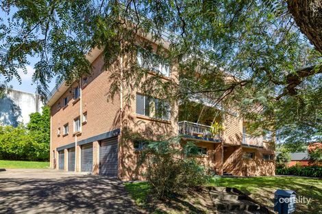 4/11 Raintree St, Mansfield, QLD 4122