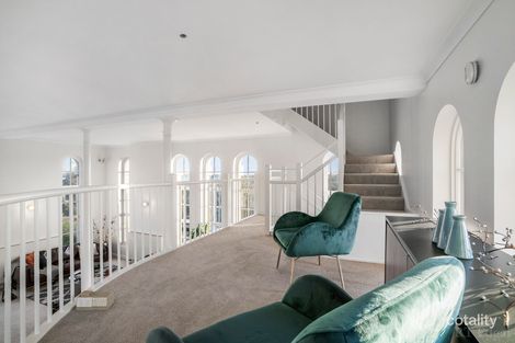 Property photo of 106 Wiltshire Drive Kew VIC 3101