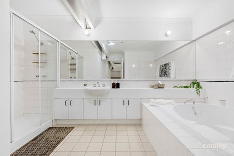 Property photo of 106 Wiltshire Drive Kew VIC 3101