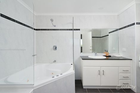 Property photo of 601/2 Messines Street Shoal Bay NSW 2315