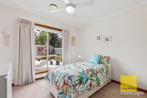 Property photo of 10 Webster Court Highton VIC 3216