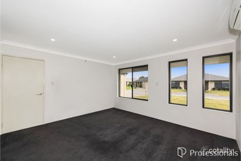 Property photo of 13 Tigereye Avenue Byford WA 6122
