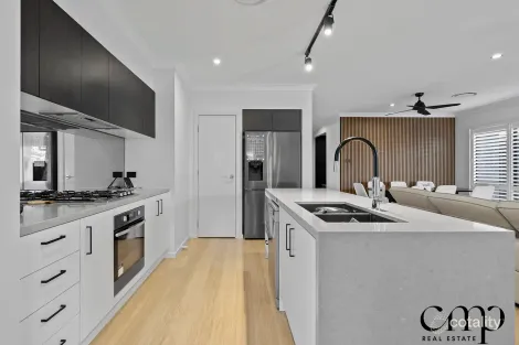 28 Geddes St, Spring Farm, NSW 2570