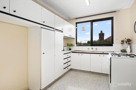 Property photo of 8/11 Selwyn Avenue Elwood VIC 3184