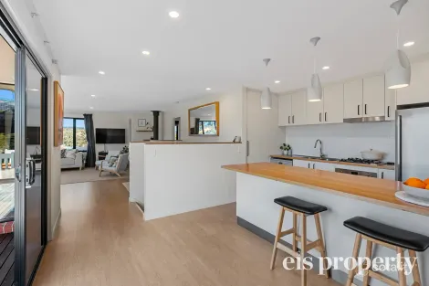 Property photo of 29 O'Connor Drive Kingston TAS 7050