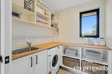 Property photo of 29 O'Connor Drive Kingston TAS 7050