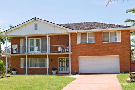 Property photo of 18 Roper Crescent Sylvania Waters NSW 2224